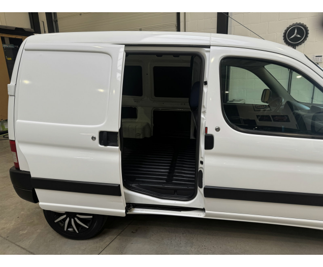 Peugeot Partner  Autohandel Robby