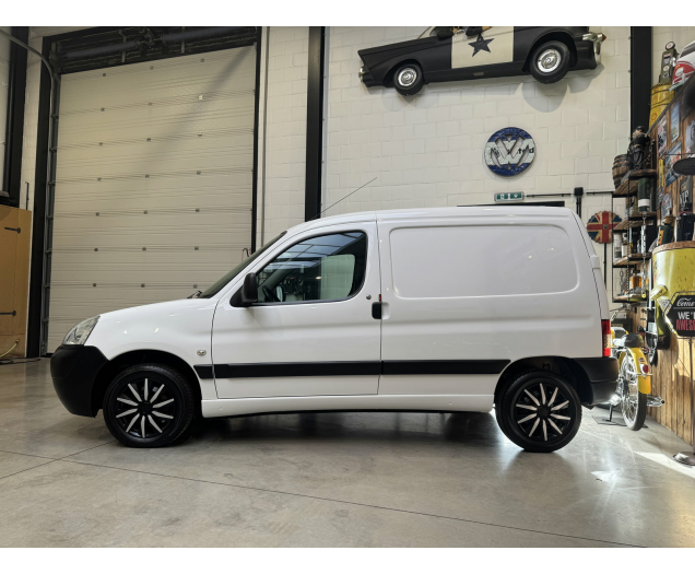 Peugeot Partner  Autohandel Robby