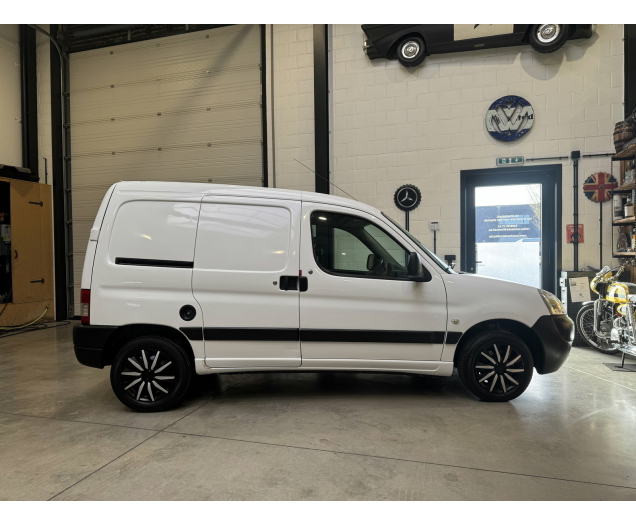 Peugeot Partner  Autohandel Robby