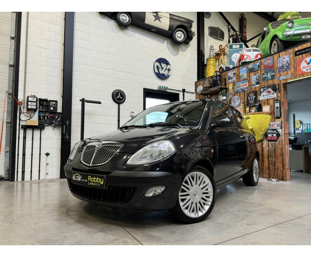 Lancia Ypsilon  Autohandel Robby