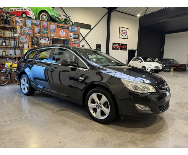 Opel Astra SPORTS TOURER Autohandel Robby