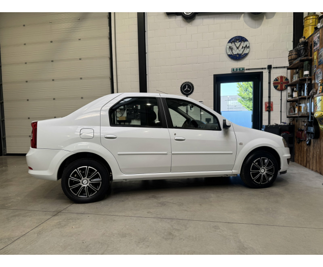 Dacia LOGAN  1 AAR GARNTIE Autohandel Robby
