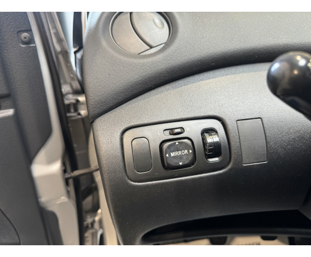 Toyota Yaris  Autohandel Robby