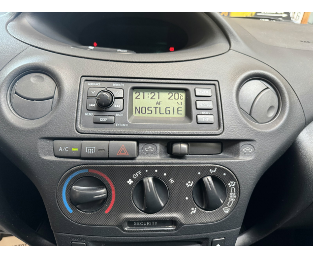 Toyota Yaris  Autohandel Robby