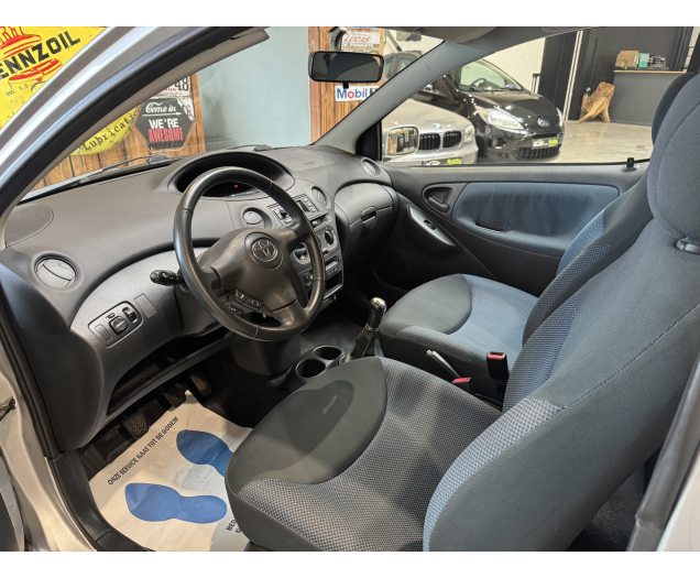 Toyota Yaris  Autohandel Robby