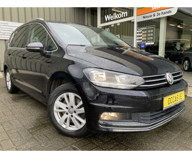 Volkswagen TOURAN Highline 150tsi -AUTOMAAT -Alcantara -GPS -Trekhaak Garage Vandeginste