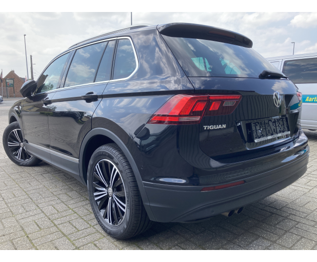 Volkswagen TIGUAN IQ.Drive 1.5tsi benzine -GPS -Airco -App -Park -Alu 18 Garage Vandeginste