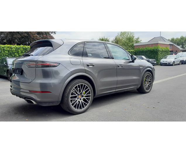 Porsche Cayenne 3.0i V6 E-Hybrid PHEV Tiptronic S Garage Verhelst Lieven