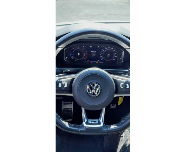 Volkswagen  2.0 TDi R-LINE Garage Verhelst Lieven