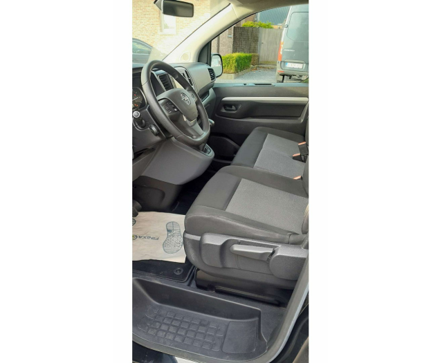 Opel  Vivaro 2.0 D Garage Verhelst Lieven