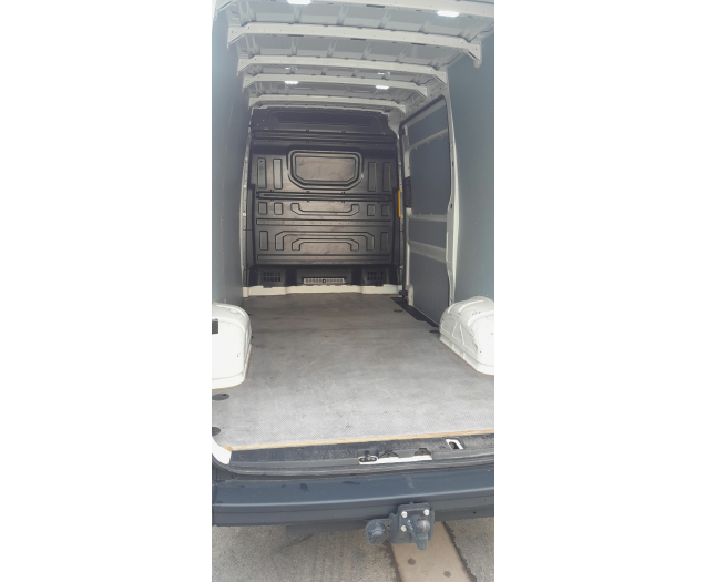 Volkswagen  L3H3 Garage Verhelst Lieven