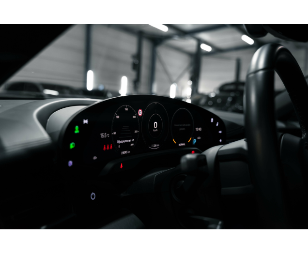 Porsche Taycan 4 Sport Turismo BTW wagen/Nieuwe HV Batterij L-Cars