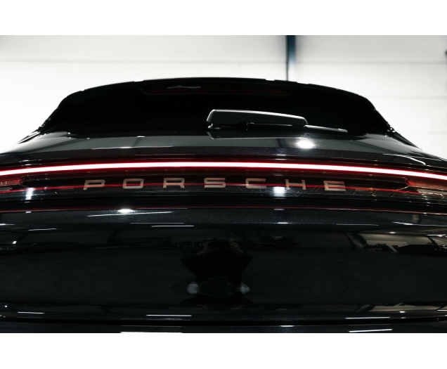 Porsche Taycan 4 Sport Turismo BTW wagen/Nieuwe HV Batterij L-Cars