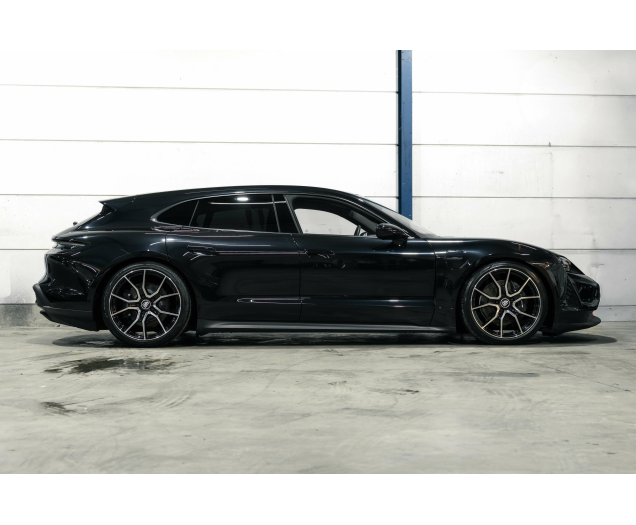 Porsche Taycan 4 Sport Turismo BTW wagen/Nieuwe HV Batterij L-Cars