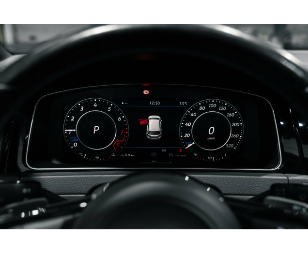 Volkswagen Golf Golf R 4Motion (BlueMotion Technology) DSG L-Cars