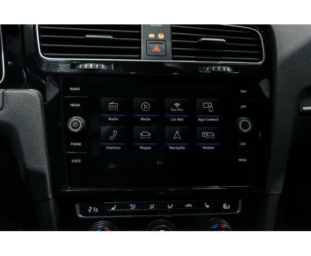 Volkswagen Golf Golf R 4Motion (BlueMotion Technology) DSG L-Cars