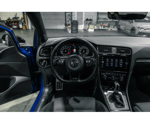 Volkswagen Golf Golf R 4Motion (BlueMotion Technology) DSG L-Cars