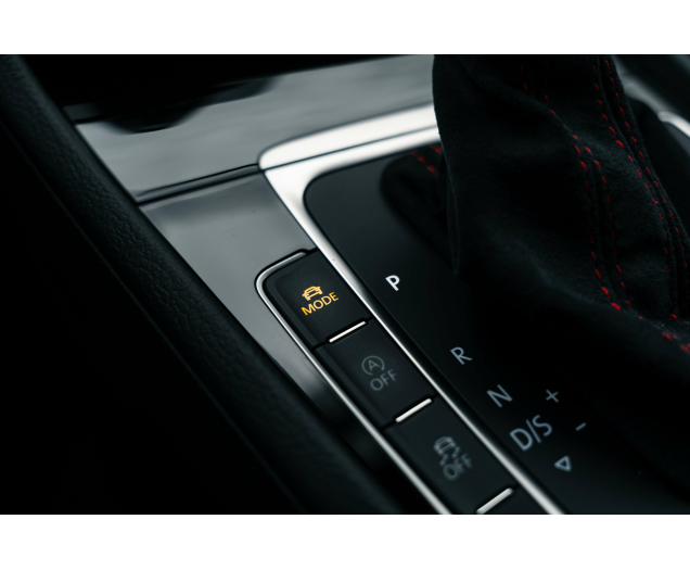 Volkswagen Golf GTI Golf GTI TCR 2.0 TSI OPF DSG AKRA/dynaudio L-Cars