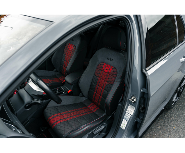 Volkswagen Golf GTI Golf GTI TCR 2.0 TSI OPF DSG AKRA/dynaudio L-Cars