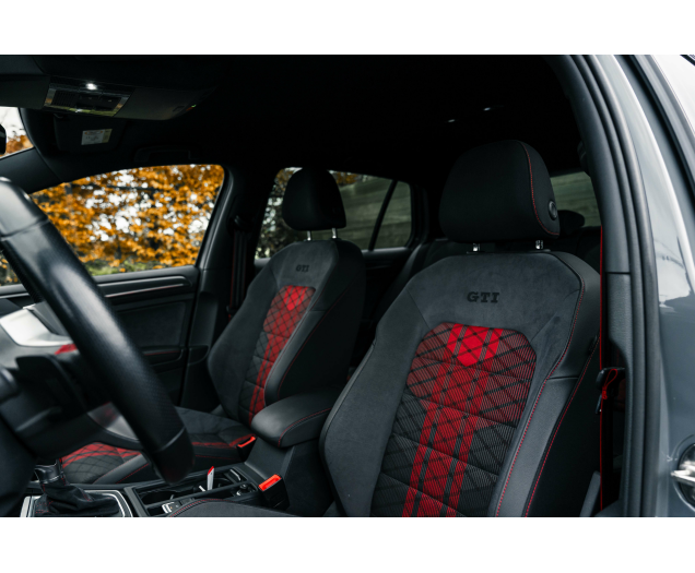 Volkswagen Golf GTI Golf GTI TCR 2.0 TSI OPF DSG AKRA/dynaudio L-Cars