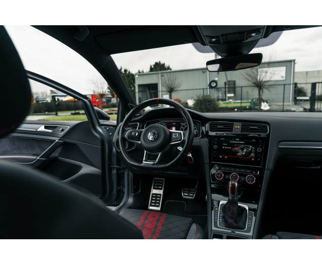 Volkswagen Golf GTI Golf GTI TCR 2.0 TSI OPF DSG AKRA/dynaudio L-Cars