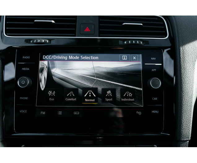 Volkswagen Golf GTI 2.0 TSI TCR OPF DSG Pano/Dynaudio/DCC L-Cars