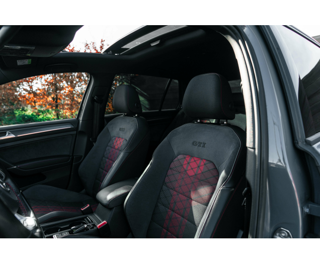 Volkswagen Golf GTI 2.0 TSI TCR OPF DSG Pano/Dynaudio/DCC L-Cars