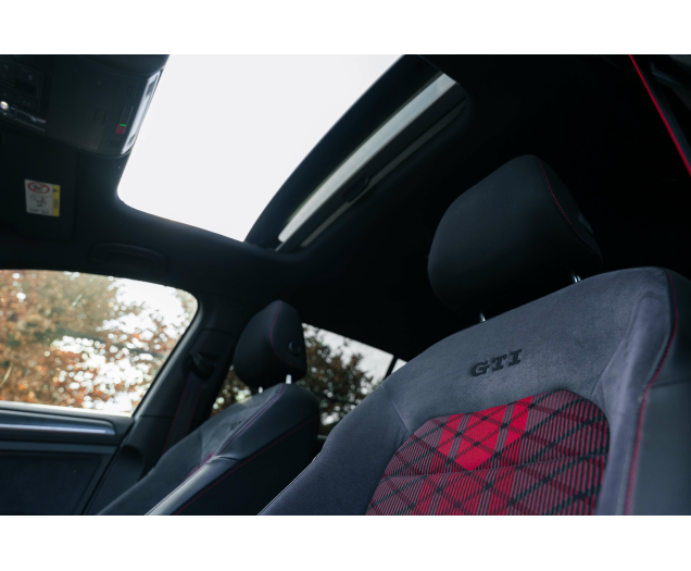 Volkswagen Golf GTI Golf GTI TCR 2.0 TSI OPF DSG L-Cars