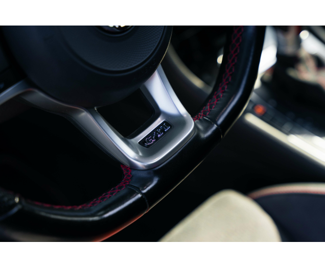 Volkswagen Golf GTI Golf GTI TCR 2.0 TSI OPF DSG L-Cars