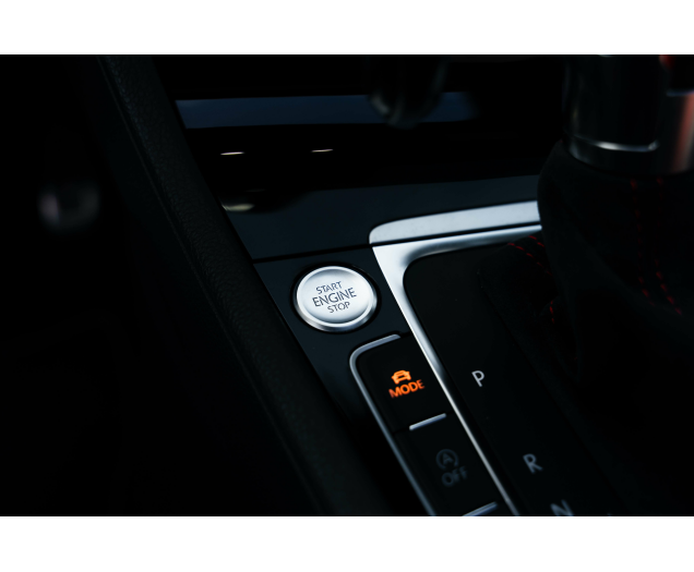 Volkswagen Golf GTI Golf GTI TCR 2.0 TSI OPF DSG L-Cars