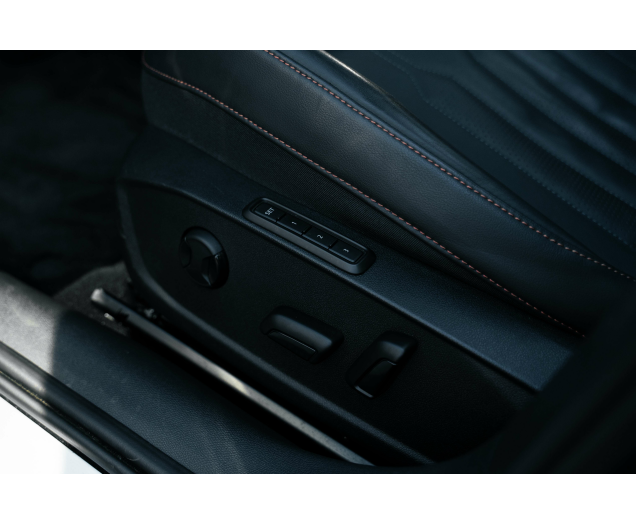 CUPRA Formentor 2.0 TSI 4Drive VZ DSG Beats/Pano/360 L-Cars