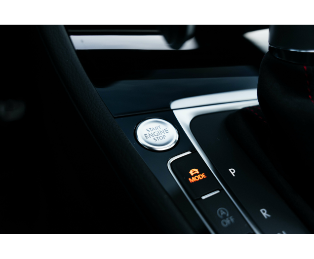 Volkswagen Golf GTI Golf GTI TCR 2.0 TSI OPF DSG L-Cars