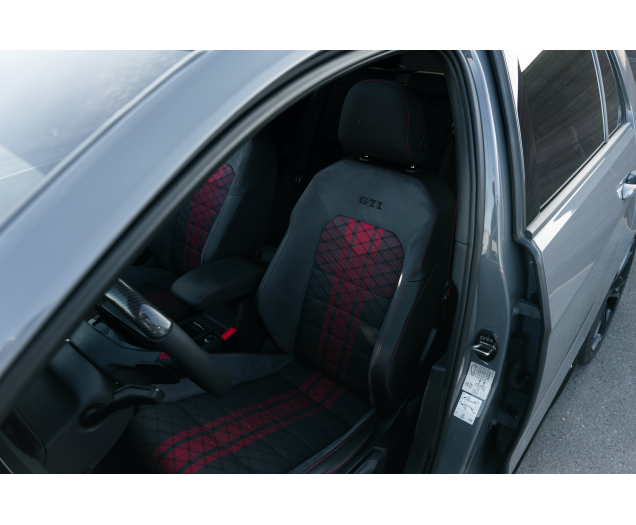 Volkswagen Golf GTI Golf GTI TCR 2.0 TSI OPF DSG L-Cars