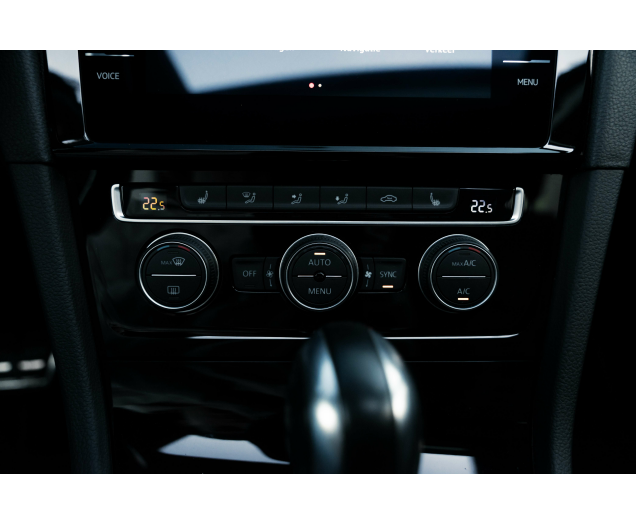 Volkswagen Golf GTI Golf GTI 2.0 TSI OPF DSG Performance L-Cars