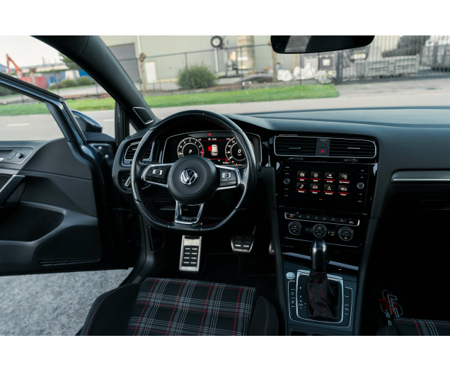 Volkswagen Golf GTI Golf GTI 2.0 TSI OPF DSG Performance L-Cars