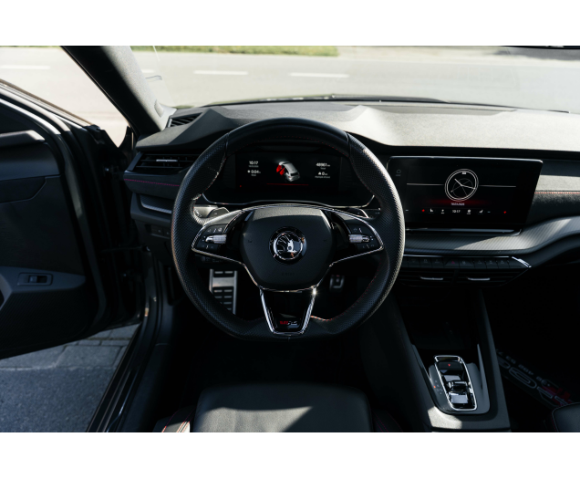 Skoda Octavia Octavia SW RS 2.0 TFSI RS DSG L-Cars