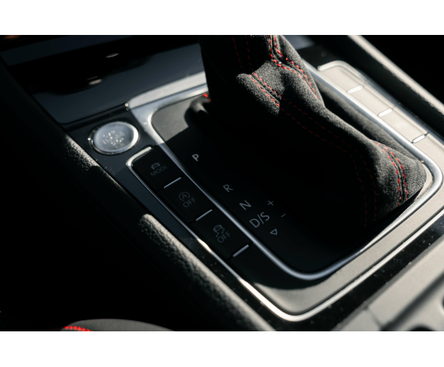 Volkswagen Golf GTI Golf GTI TCR 2.0 TSI OPF DSG L-Cars