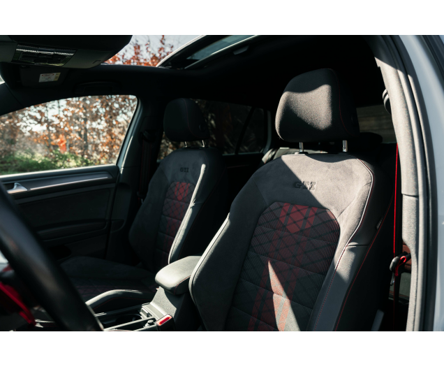 Volkswagen Golf GTI Golf GTI TCR 2.0 TSI OPF DSG L-Cars