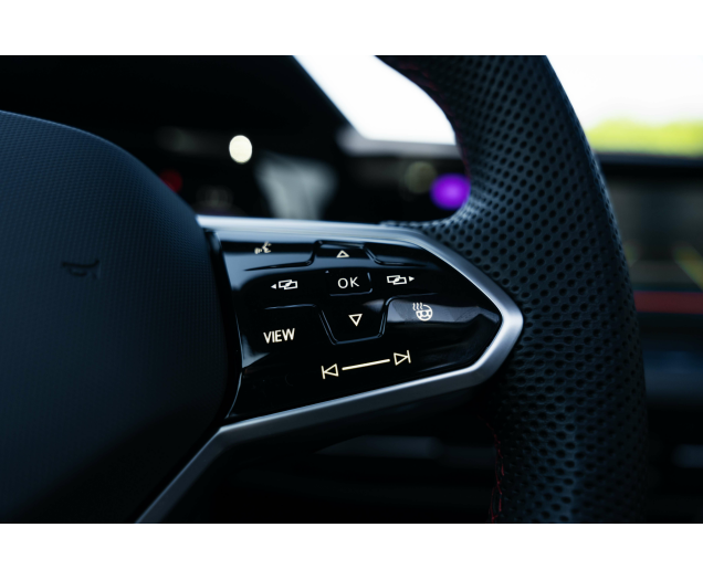 Volkswagen Golf GTI 2.0 TSI Clubsport OPF DSG Pano/H&K/IQ LED\'s L-Cars