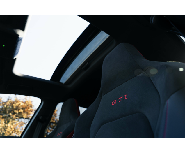 Volkswagen Golf GTI 2.0 TSI Clubsport OPF DSG Pano/H&K/IQ LED\'s L-Cars