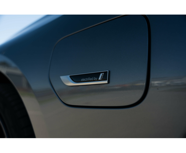 BMW 330 330eXAS Mpack PHEV L-Cars
