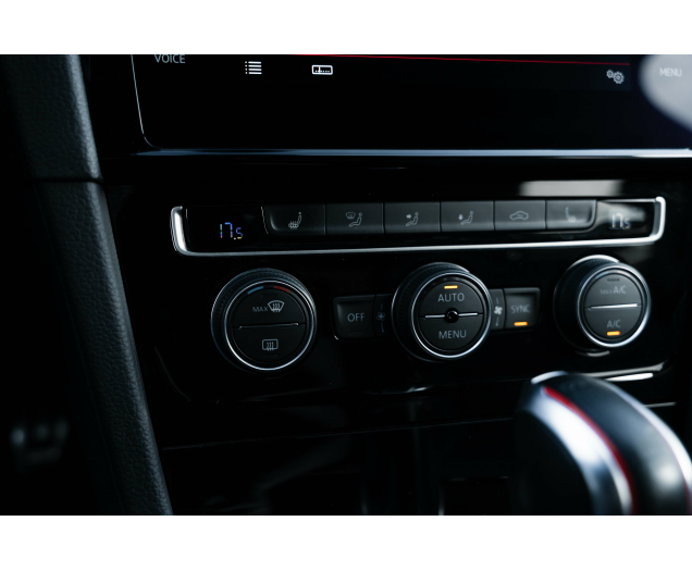 Volkswagen Golf GTI Golf GTI TCR 2.0 TSI OPF DSG L-Cars
