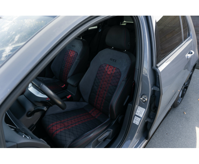 Volkswagen Golf GTI Golf GTI TCR 2.0 TSI OPF DSG L-Cars