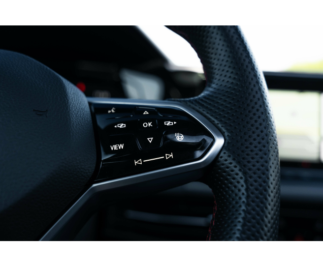 Volkswagen Golf GTI 2.0 TSI Clubsport OPF DSG Pano/H&K/IQ LED's L-Cars