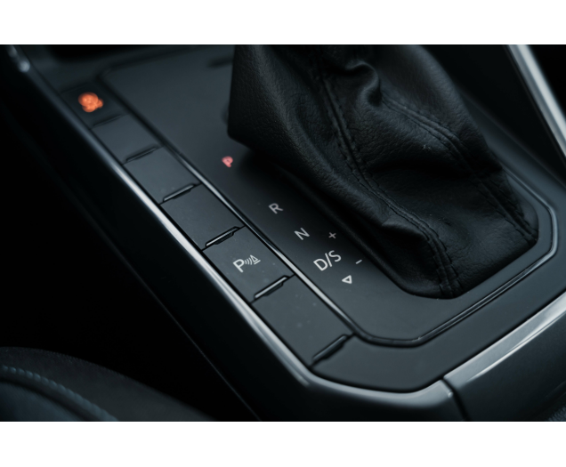Volkswagen Polo IQ Drive / DSG L-Cars