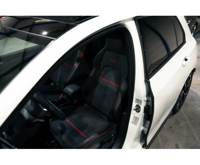 Volkswagen Golf GTI 2.0 TSI Clubsport OPF DSG Pano/H&K/IQ LED's L-Cars
