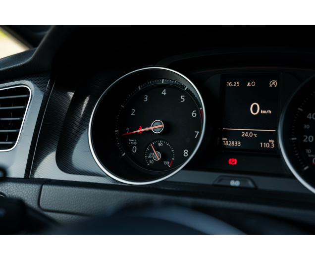 Volkswagen Golf GTI Golf 2.0 TSI Performance DSG L-Cars