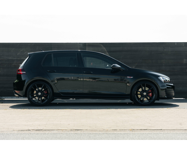 Volkswagen Golf GTI Golf 2.0 TSI Performance DSG L-Cars