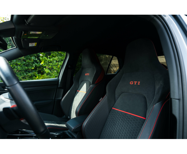 Volkswagen Golf GTI 2.0 TSI Clubsport OPF H&K/IQ LED's/DCC/Nurburgring modus L-Cars