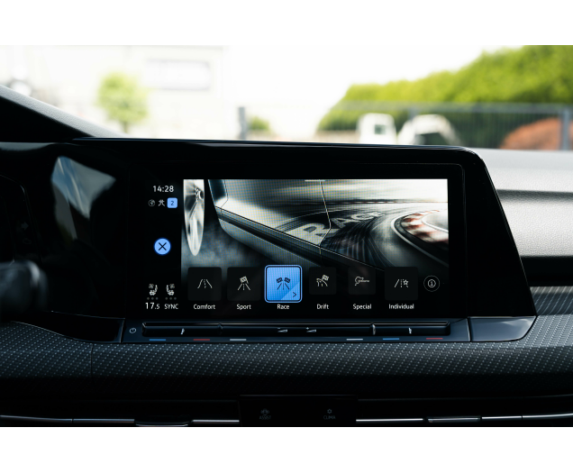 Volkswagen Golf R Golf Variant R 2.0 TSI 4Motion DSG H&K/HUD/AKRA/Nurburgring/DCC/Performance pack L-Cars